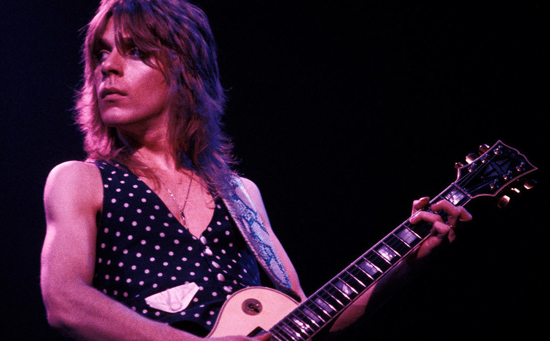 Рэндалл Уильям "Рэнди" Роадс (6 декабря 1956, Санта-Моника, Калифорния — 19 марта 1982, Лисберг, Флорида) — американский гитарист-виртуоз, автор песен. В начальный период музыкальной деятельности был членом группы "Quiet Riot", после начал играть с Оззи Осборном. Несмотря на то, что карьера Рэнди была недолгой, многие известные гитаристы признают его влияние на их творчество. Погиб при аварии одномоторного самолёта в возрасте 25 лет