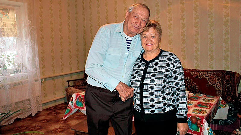    Равнялся на отца, фронтовика, коммуниста