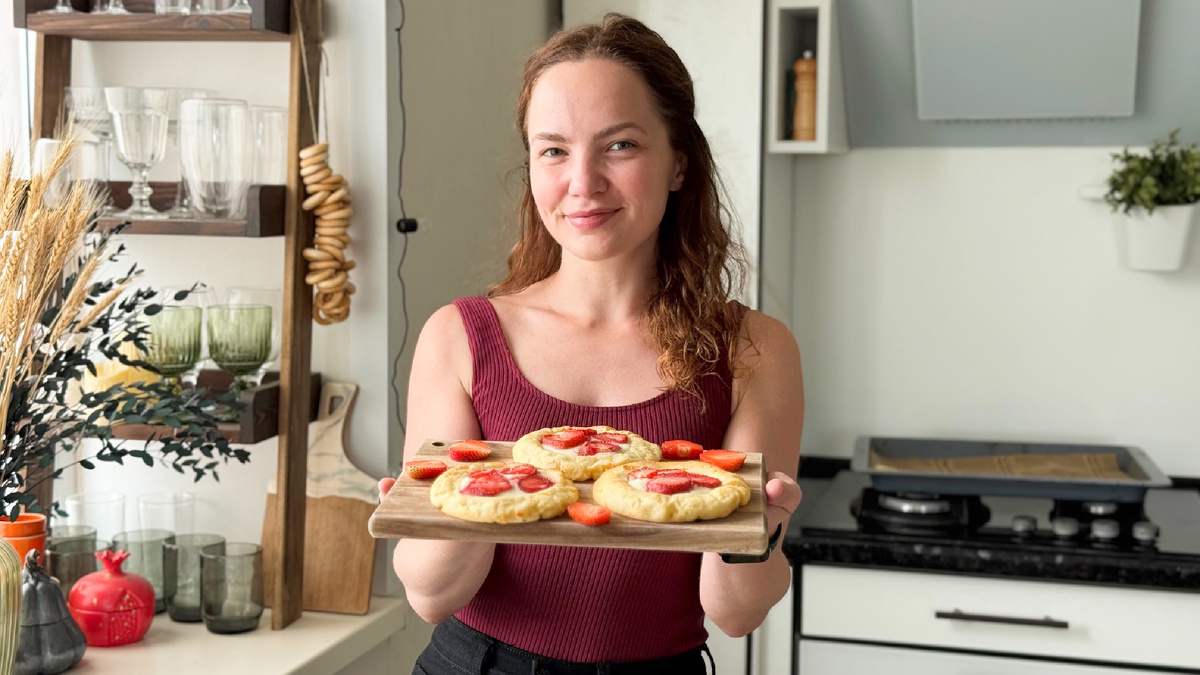 Всем привет! Меня зовут Юля, здесь я делюсь классными рецептами и просто своей жизнью. Давайте дружить!
