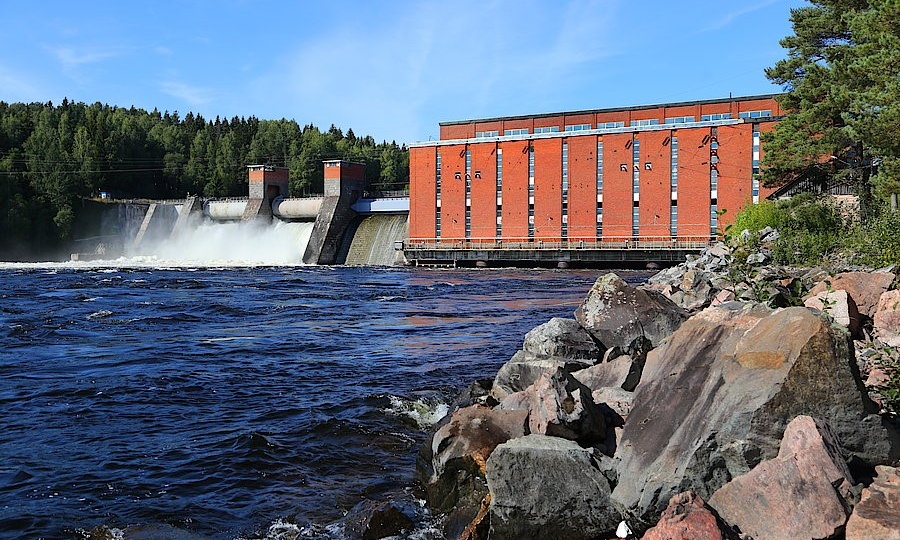 Финляндия больше не получит «компенсационную энергии»: Россия уведомила чухонцев о расторжении договора