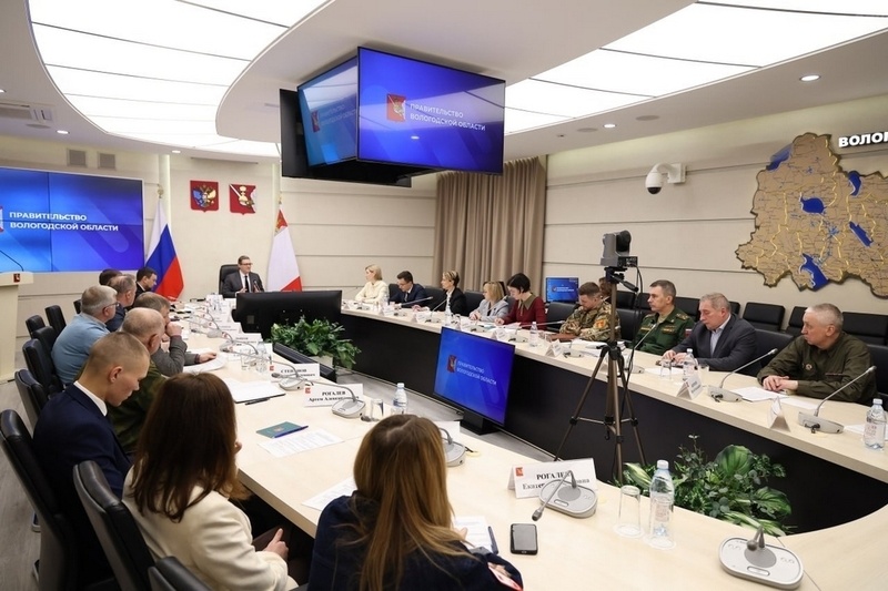    В состав совета вошли представители региональных отделений Российского военно-исторического общества, организации "Офицеры России"