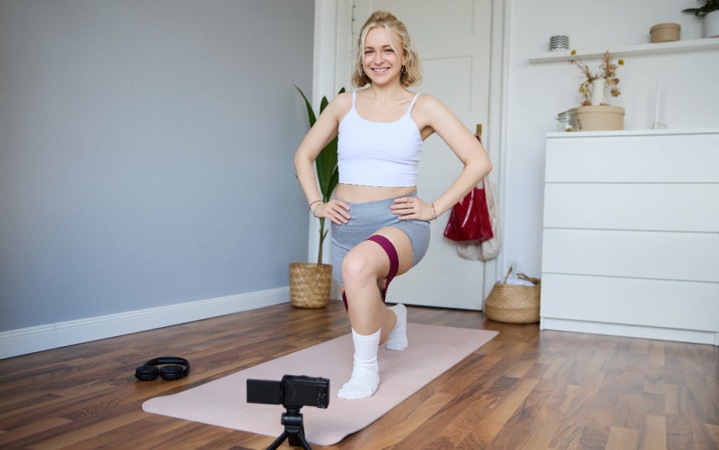  Не забывайте и о физической активности. Фото: Freepik