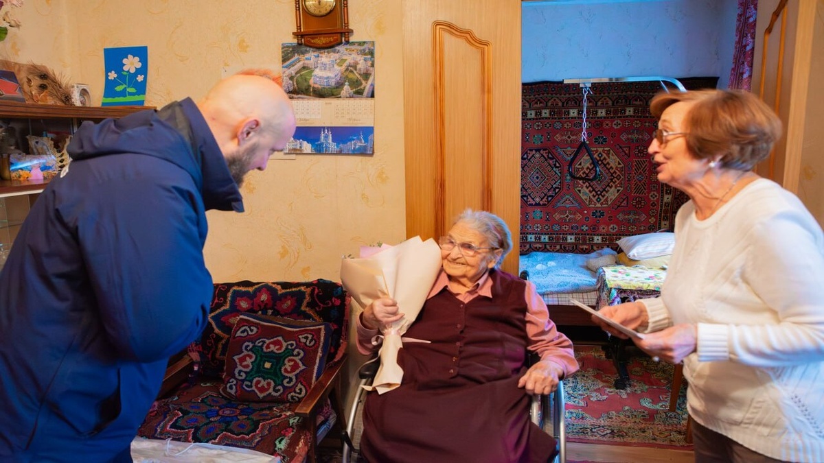    Сегодня курянка отмечает 100-летний юбилей