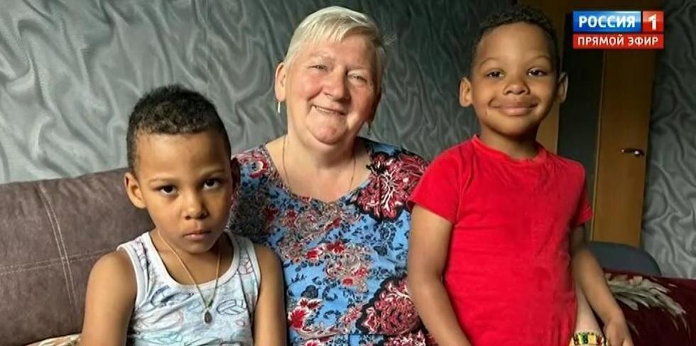    кадр из шоу "МАЛАХОВ" на канале Россия 1