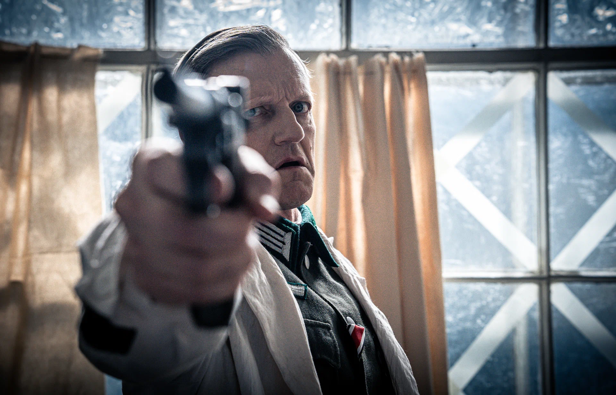 (источник: kinopoisk.ru)