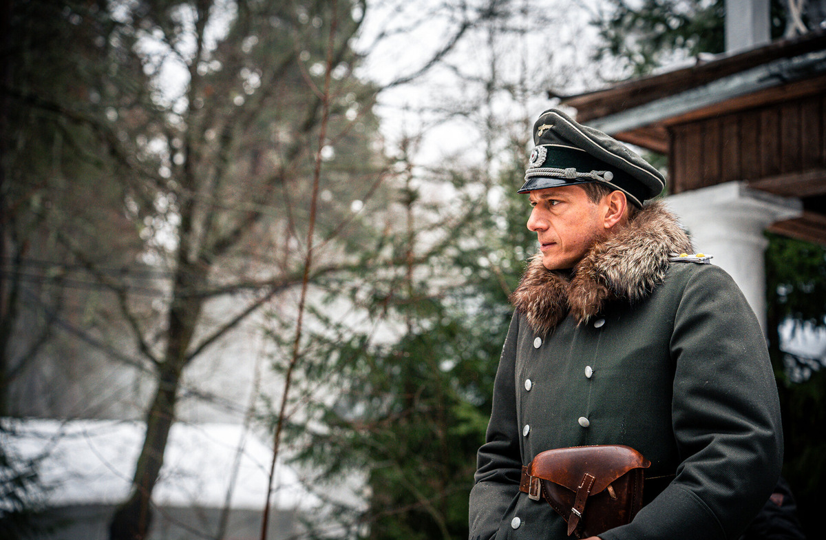 (источник: kinopoisk.ru)