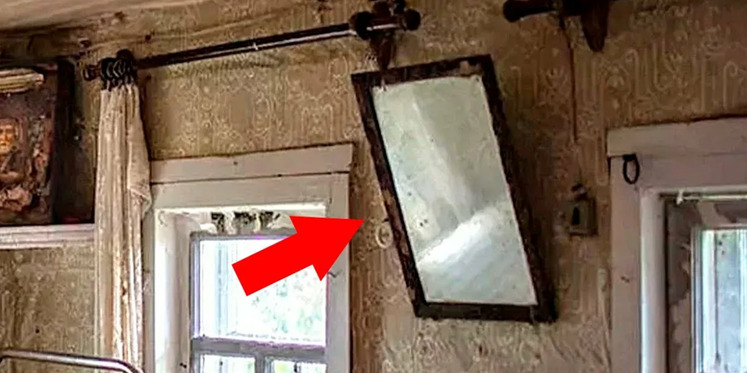 Почему в этой деревне боятся зеркал после полуночи?