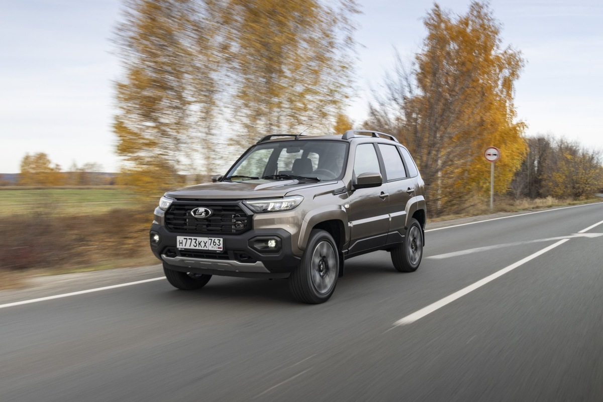    Труженики полей получили Lada Niva Travel в качестве награды за свой труд