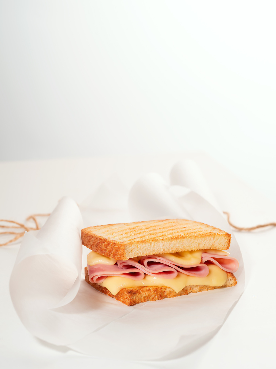 Фуд-съемка сэндвичей для сети АЗС.