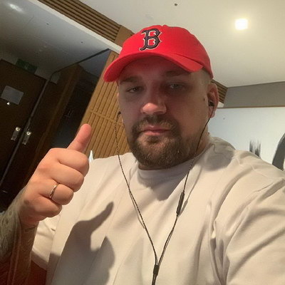     Молодая звезда российского кино сыграет главную роль в байопике «Баста. Начало игры»