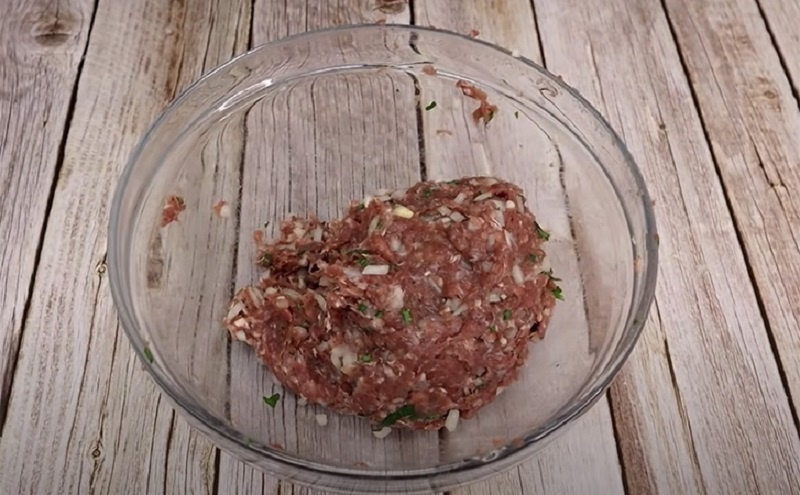 Люля-кебаб как на мангале: домашний секрет восточного вкуса прямо в духовке