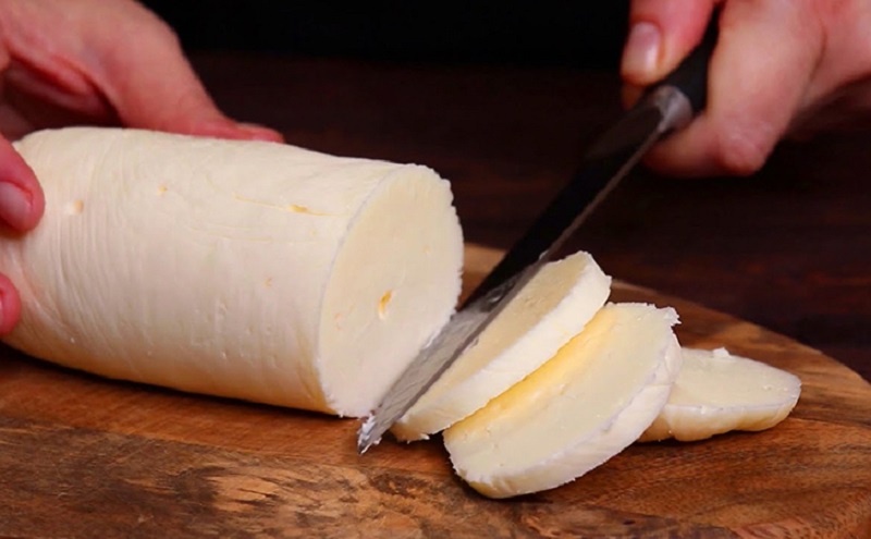 Натуральное домашнее масло за 15 минут: как сделать идеальный продукт из обычной сметаны