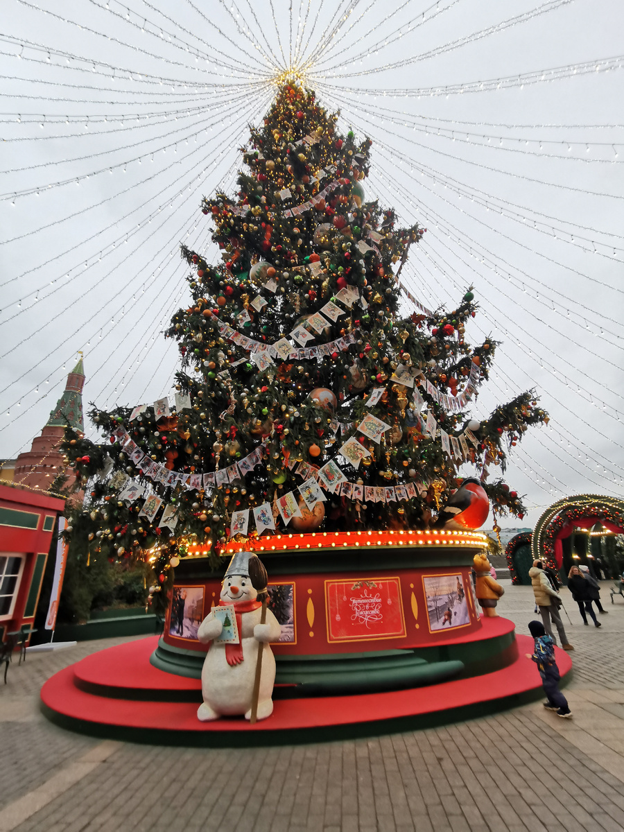 Большая ёлка на Манежной площади