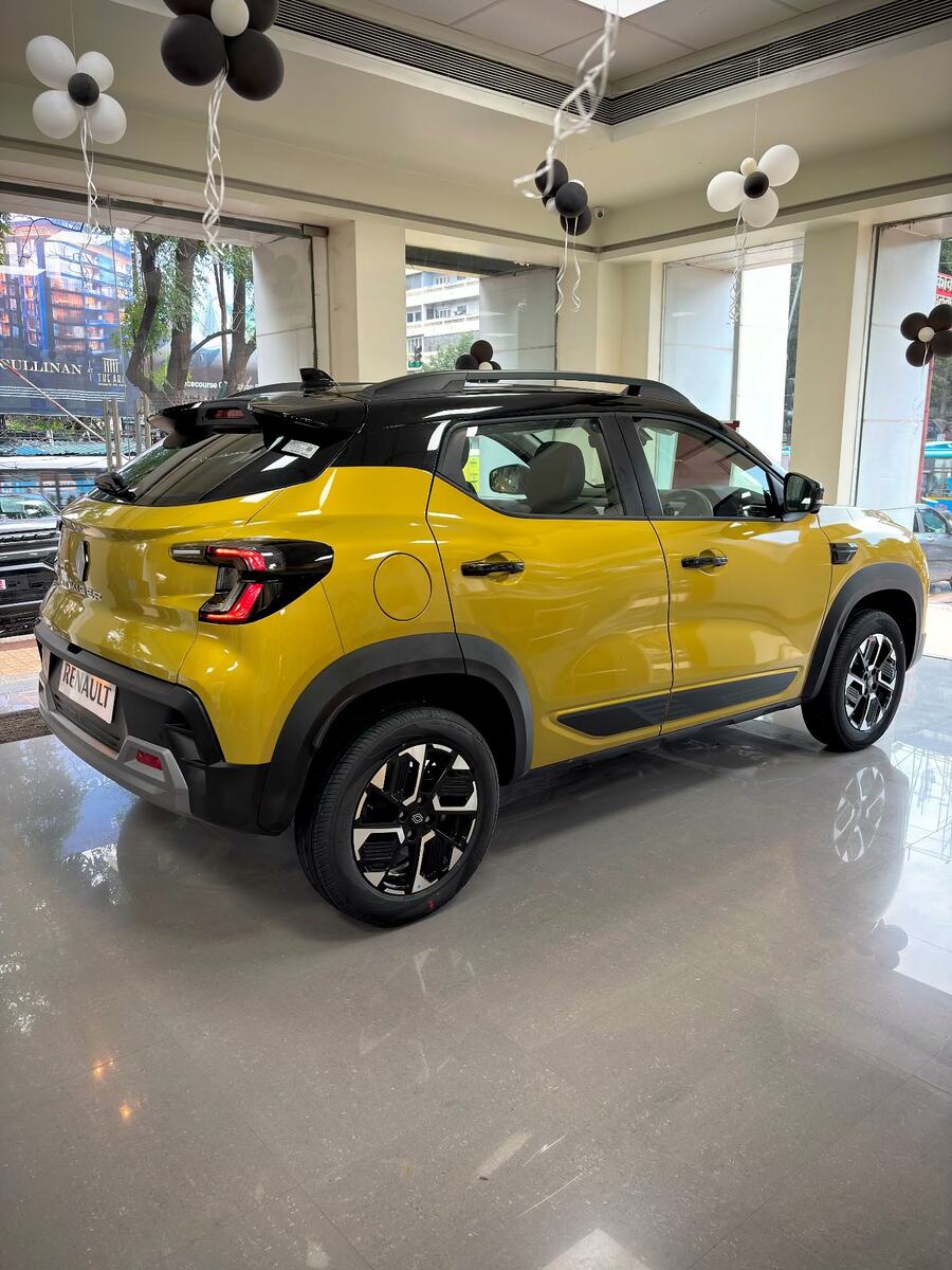 Как они это делают? Рено выпустила новый кроссовер всего за 545 000 рублей. Источник иллюстрации - Яндекс.Картинки