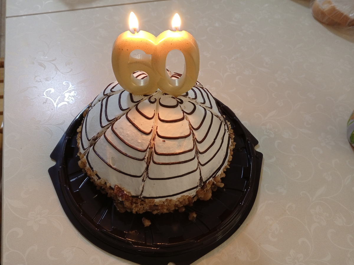 Тортик в подарок. Фото авторов