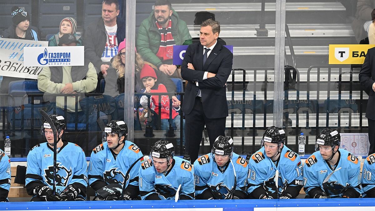    Денис Костюченко, photo.khl.ru
