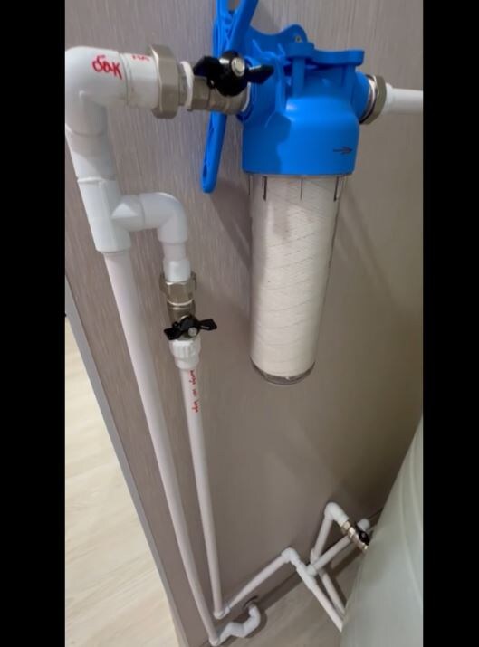 Установили фильтр и подписали трубы