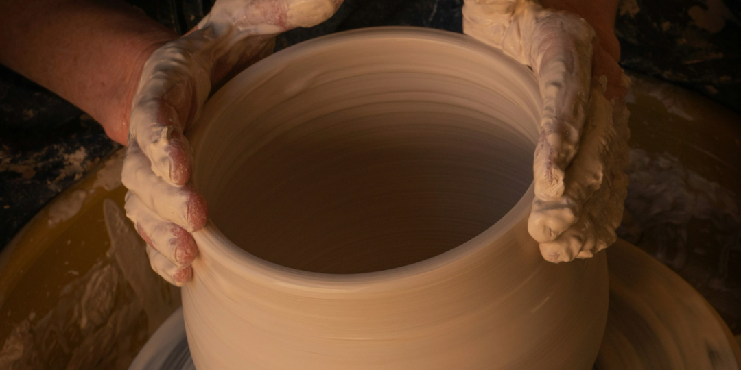 Сосуд в руке гончара: что означает этот образ у пророка Иеремии