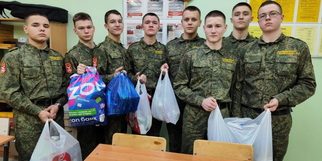 Воспитанники Кадетского корпуса имени Д.М. Пожарского помогли бездомным животным!