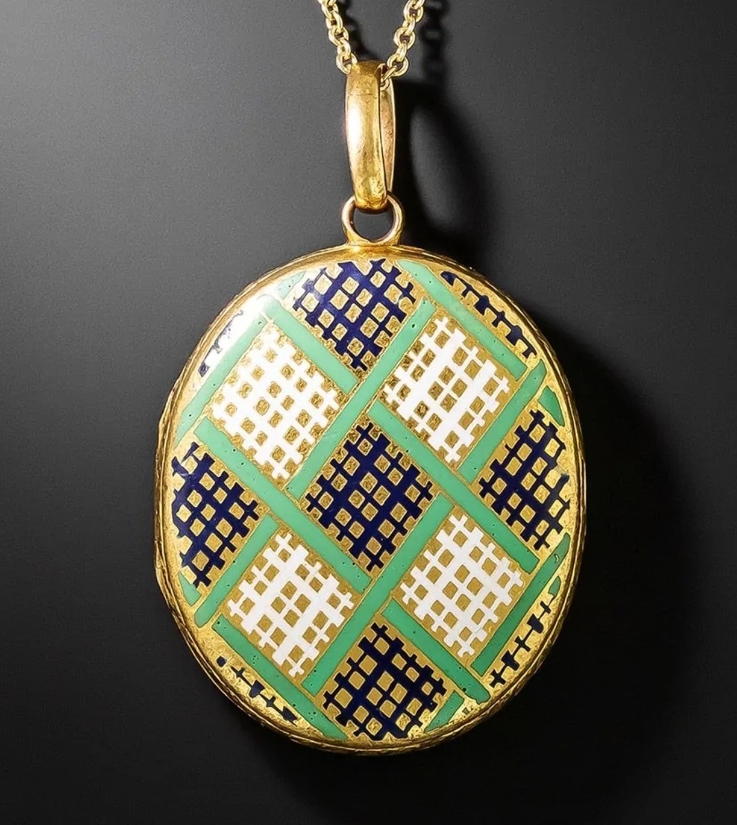 Старинные локеты