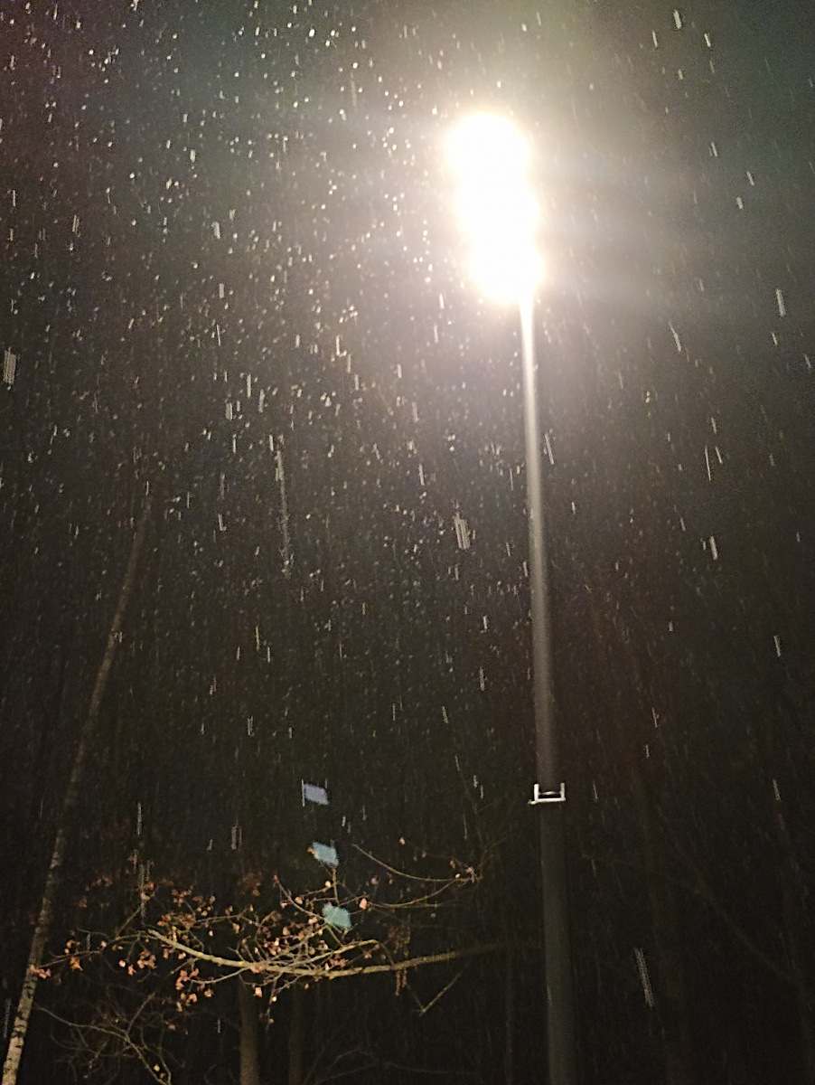 Микро снегопад!)) 