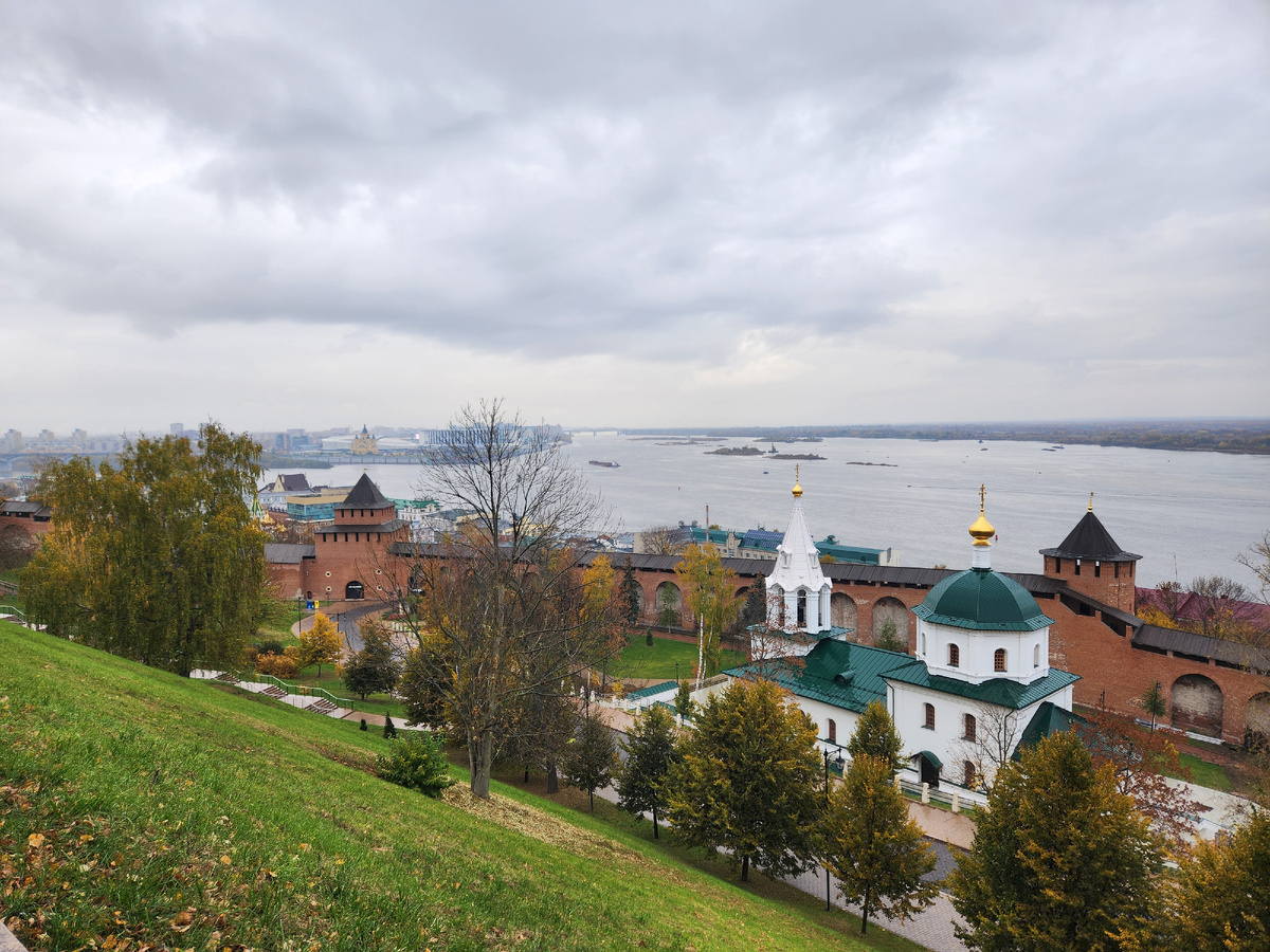 Октябрь в Нижнем Новгороде 