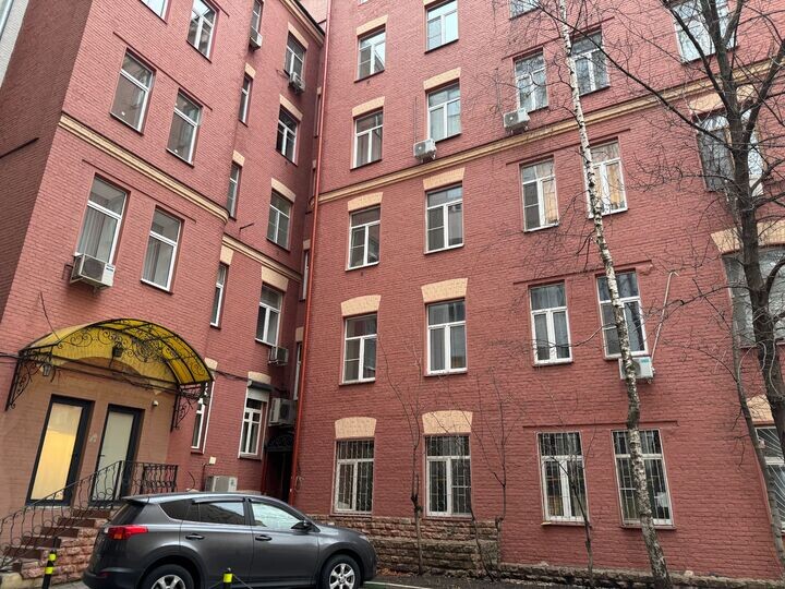 Дом, где жила и умерла бывшая жена Михаила Ефремова Фото: Ирина Боброва / mk.ru