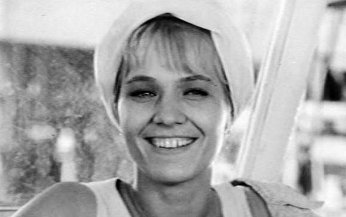 Нина Русланова в фильме "Ещё можно успеть" (1974). Все иллюстрации - Яндекс-Картинки