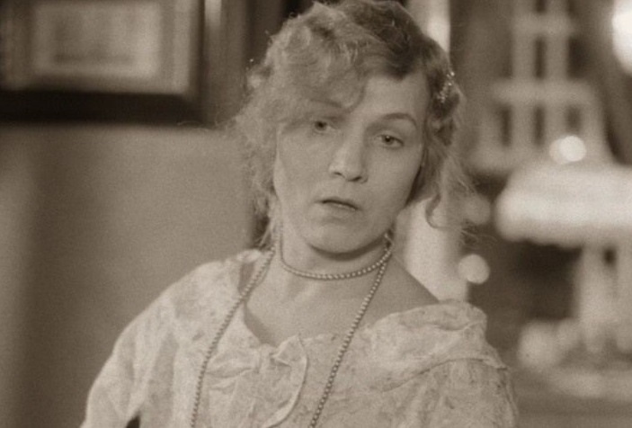   Кадр из фильма «Собачье сердце», киностудия «Ленфильм», 1988 г.