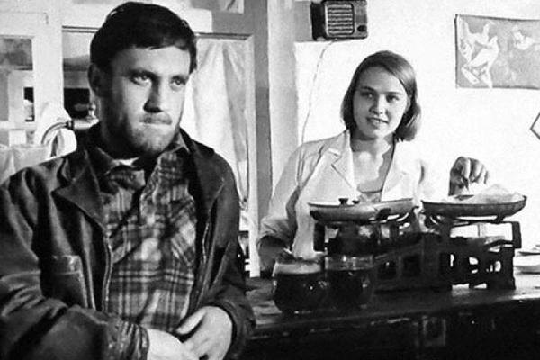   Кадр из фильма «Короткие встречи», Одесская киностудия, 1967 г.