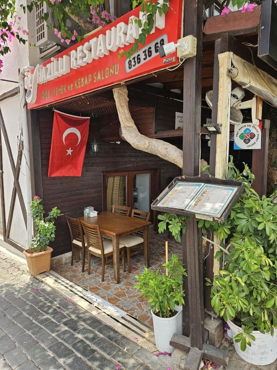 Öz Nazilli Restoran - одно из нашиш любимых кафе-столовых