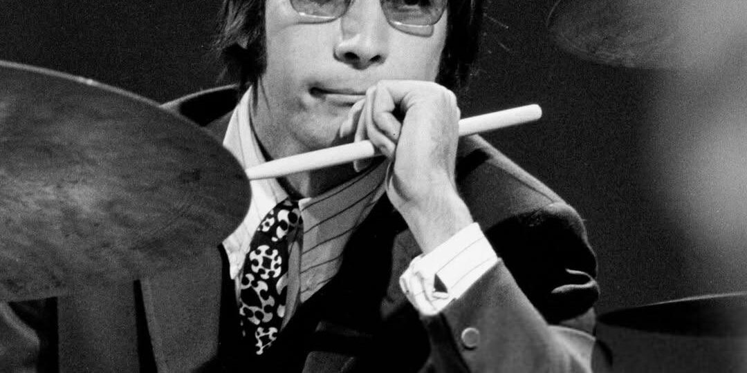 Единственная песня «THE ROLLING STONES», вызвавшая затруднение у Чарли Уоттса: "Я не мог её сыграть"