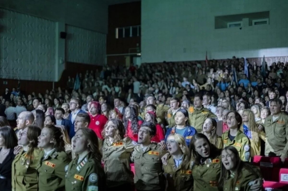    2400 студентов из Томска отработали в стройотрядах по всей стране