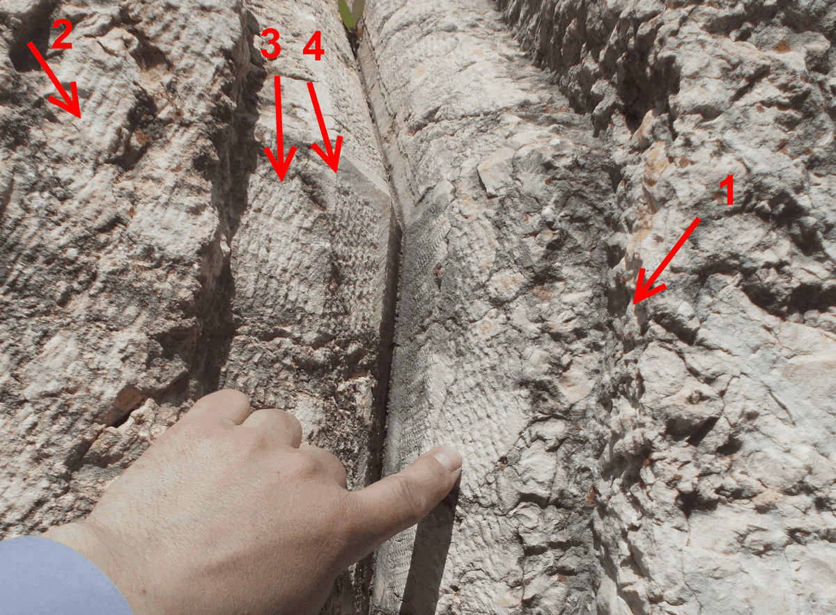 Следы обработки блока. Четыре разные насадки. Коллаж автора канала.