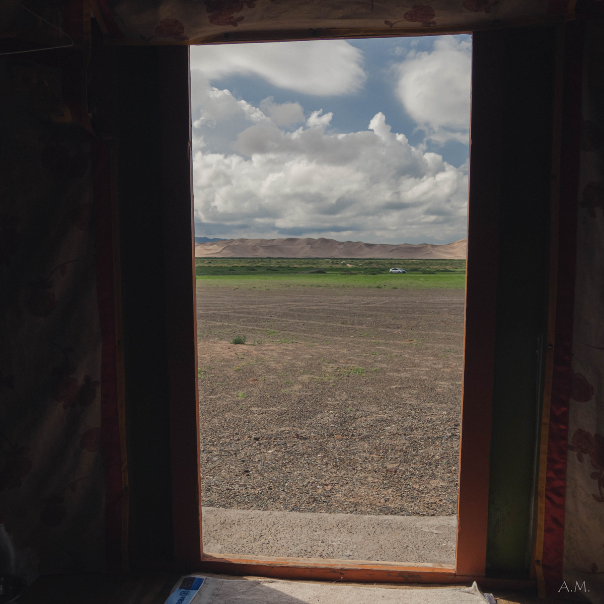 Наш вид из юрты