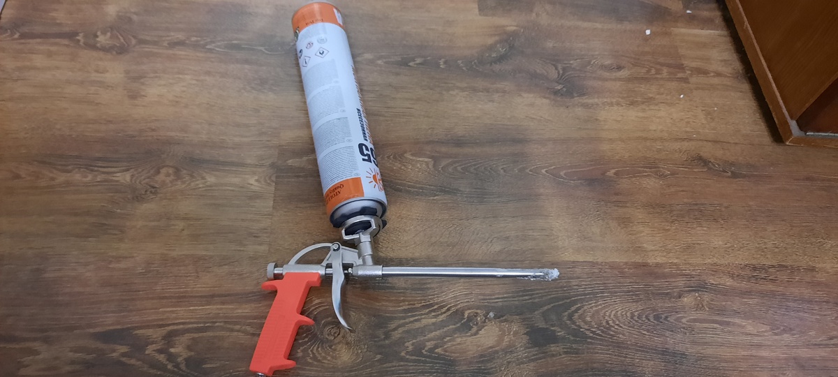 Пистолет для монтажной пены