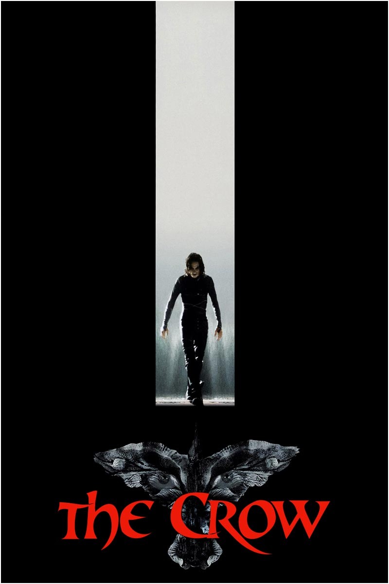 В ночь Хэллоуина бандиты, ворвавшись в дом молодой пары, жестоко расправились с рок-музыкантом Эриком и его невестой Шелли. Спустя год, Эрик выбирается из могилы и отправляется на поиски убийц.