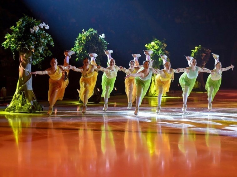 Листайте вправо, чтобы увидеть больше изображений