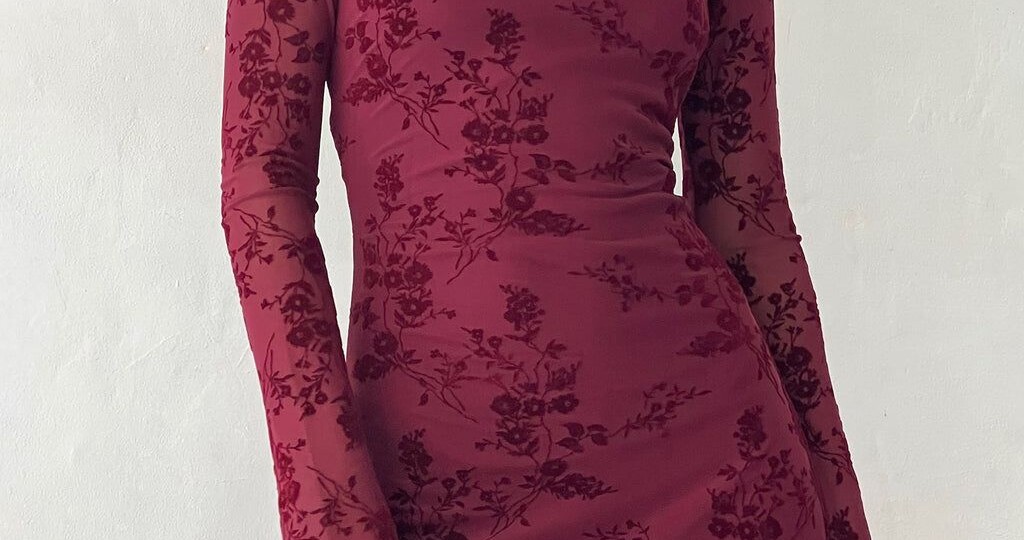 Колготки, обувь и аксессуары к платью: как сочетать, чтобы выглядеть элегантно и дорого