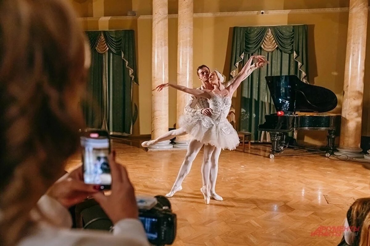    Бывший глава новосибирского театра назначен худруком в Москве