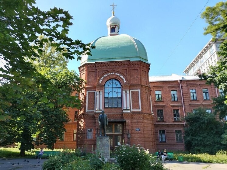     После реставрации здесь планируют открыть медицинское учреждение. Фото из архива "МК в Питере"