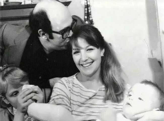 Фото: Ольга и Михаил с детьми 