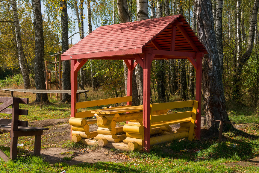 Беседка из оцилиндрованного  бруса