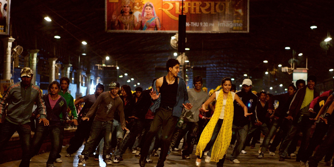 Почему в индийских фильмах 5–7 песен в каждом?