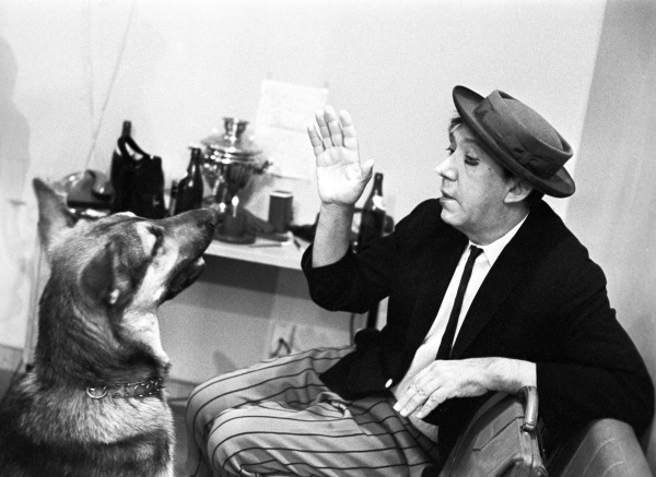 Юрий Никулин и Дейк (1964)