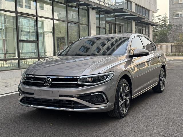 Комплектация Premium Edition, модельный ряд 2023, 1.4Т, 150 л.с.