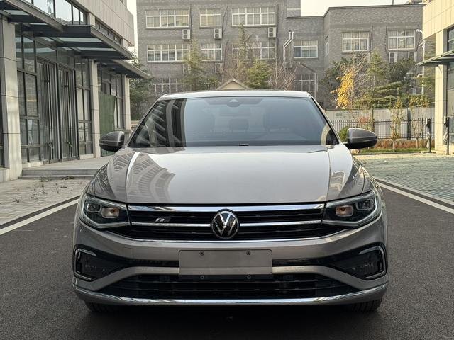 Volkswagen Bora Premium Edition 280TSI DSG 1.4Т (150 л.с.) 2022 г., модельный ряд 2023