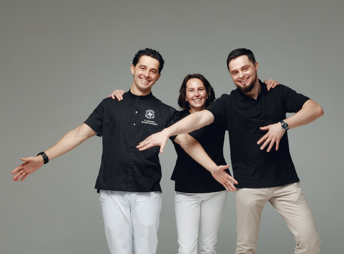 Фотография взята с сайта стоматологии Дмитрович Фэмили https://www.dmitrovich.ru/