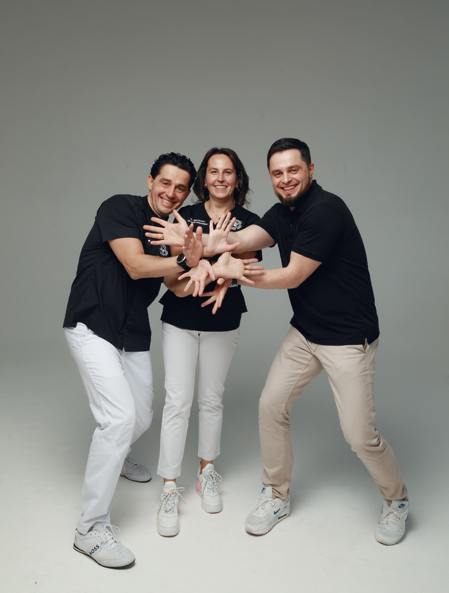 Фотография взята с сайта стоматологии Дмитрович Фэмили https://www.dmitrovich.ru/