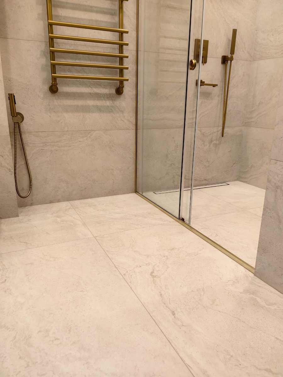 Керамогранит: Provenza, Unique Travertine, Minimal White Naturale